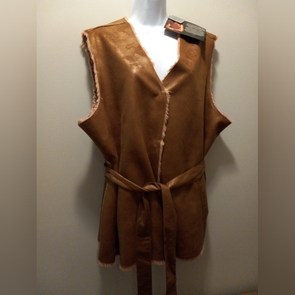 IMAN 3X Faux Fur Leather Brown Tan Super Soft Belted Snap Pockets Vest Chic
